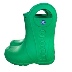 Child”s croc boots in Green